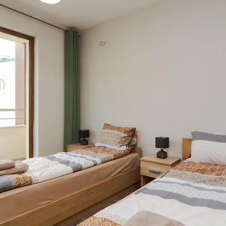 Apartment The Right Choice 8